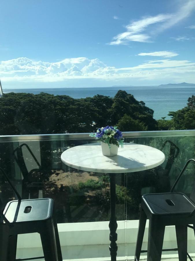 Deamber Bangsare Pattaya Apartment *