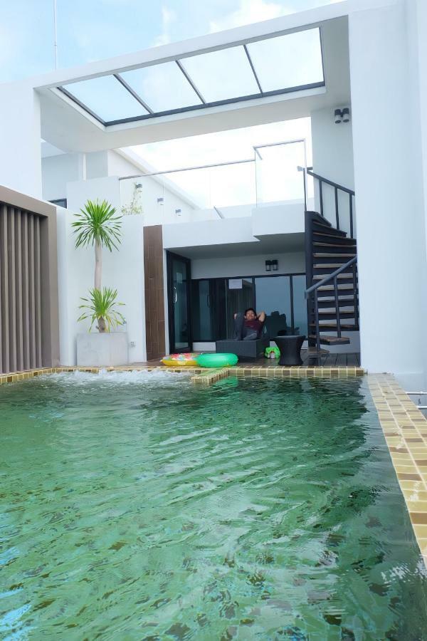 Apartment Deamber Bangsare Pattaya Bang Sare